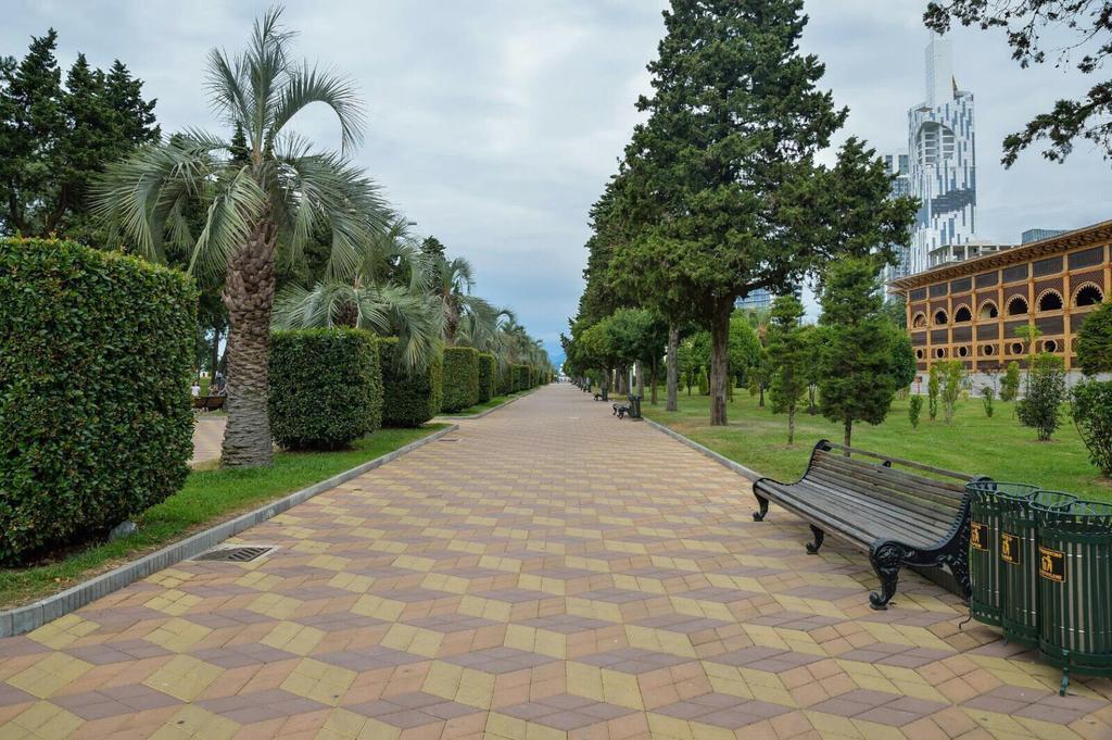 Batumi Parkview Apartment Exterior photo